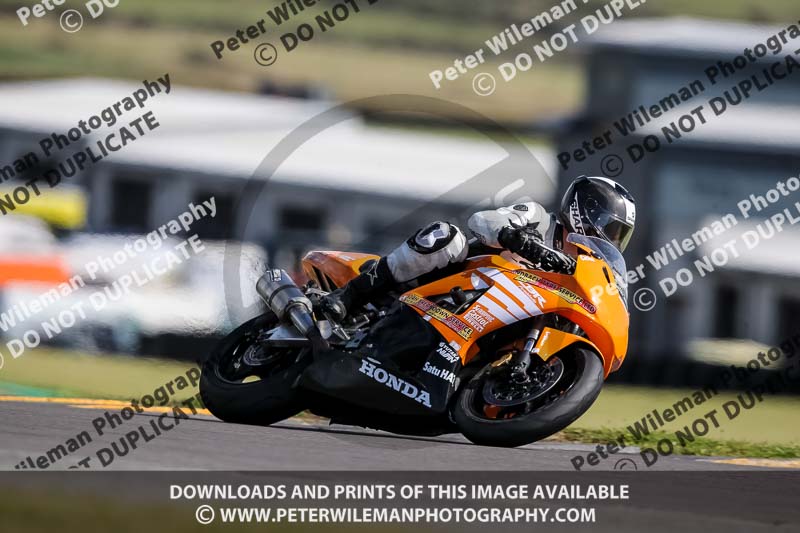 anglesey no limits trackday;anglesey photographs;anglesey trackday photographs;enduro digital images;event digital images;eventdigitalimages;no limits trackdays;peter wileman photography;racing digital images;trac mon;trackday digital images;trackday photos;ty croes